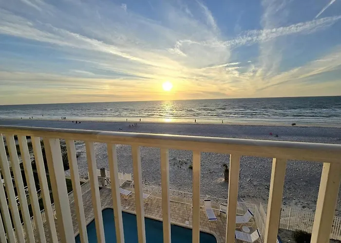 Sea Isles Unit P Front Private Elevator * Clearwater Beach